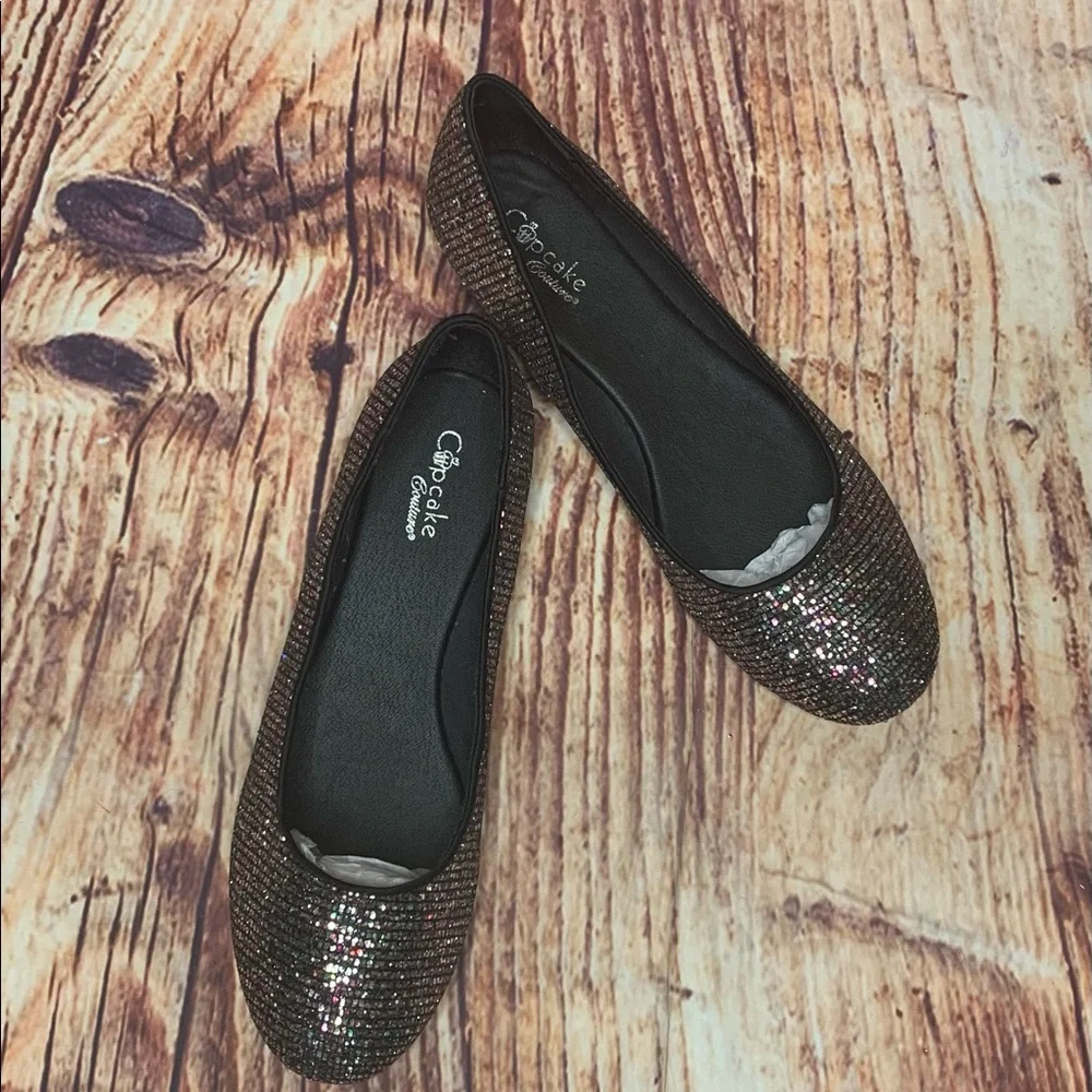 Cupcake Coutour Multi Sparkle Ballerina Shoe flat Never worn. Size 5 Med…
